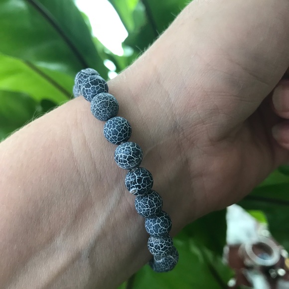 Unisex Blue dragon Agate stretchy bracelet - Picture 2 of 2